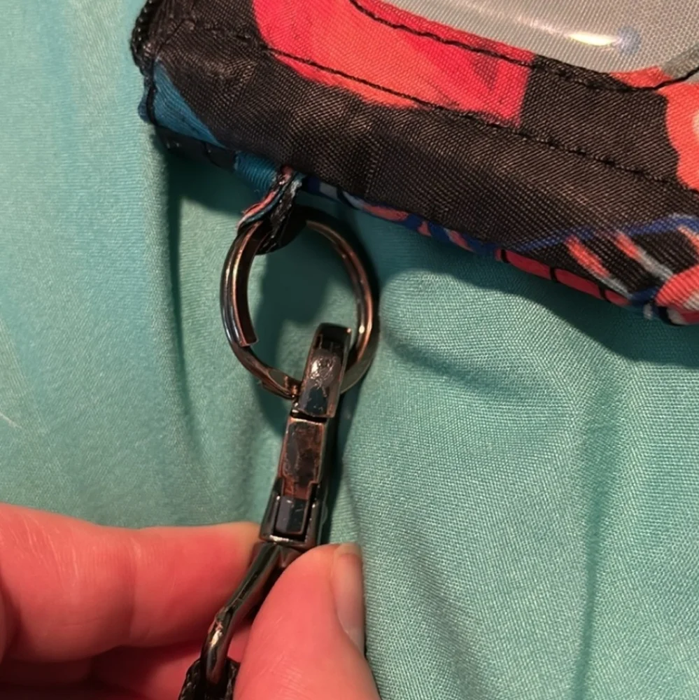 GUC Lug Metro & Link in the color Resort Tropics - Picture 9 of 10